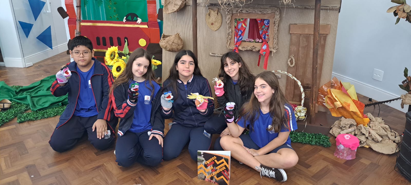 Turmas do 6º Ano desenvolvem projeto baseado em livro paradidático